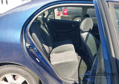 2005 Toyota Corolla S z USA, uszkodzony, nr VIN 1NXBR32E85Z562040